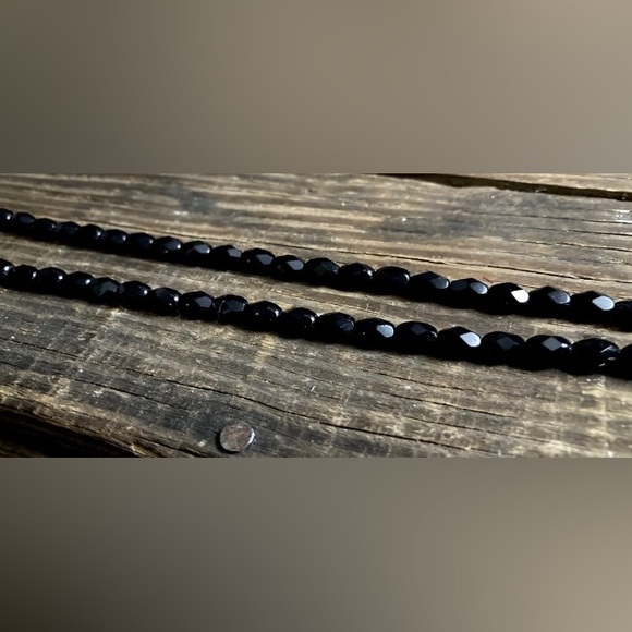 Vintage Mourning Beads Jet Glass ￼Edwardian Mourning Necklace 16" - Picture 10 of 12